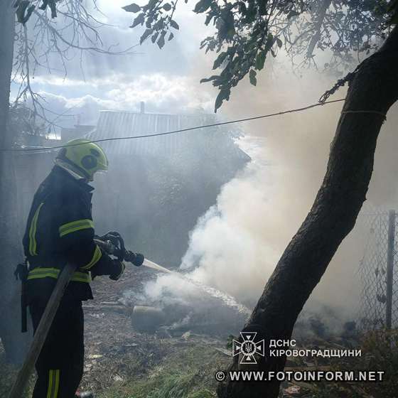 На Кіровоградщині надзвичайники сім разів залучались на гасіння пожеж (ФОТО)